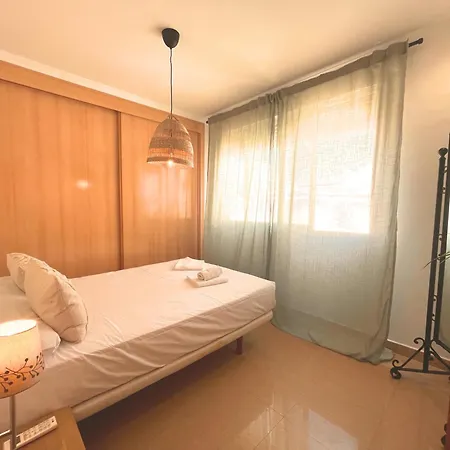 Homely Soho 520 * マラガ